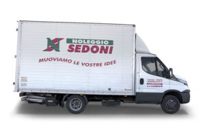Iveco Daily Mezzi Commerciali Furgoni Cassonati Con Sponda Sedoni Noleggio_002