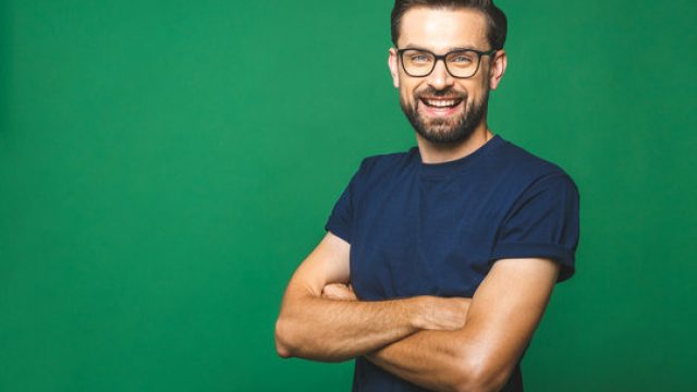 STEFANO DEVE NOLEGGIARE UN FURGONO PER LA PROPRIA AZIENDA